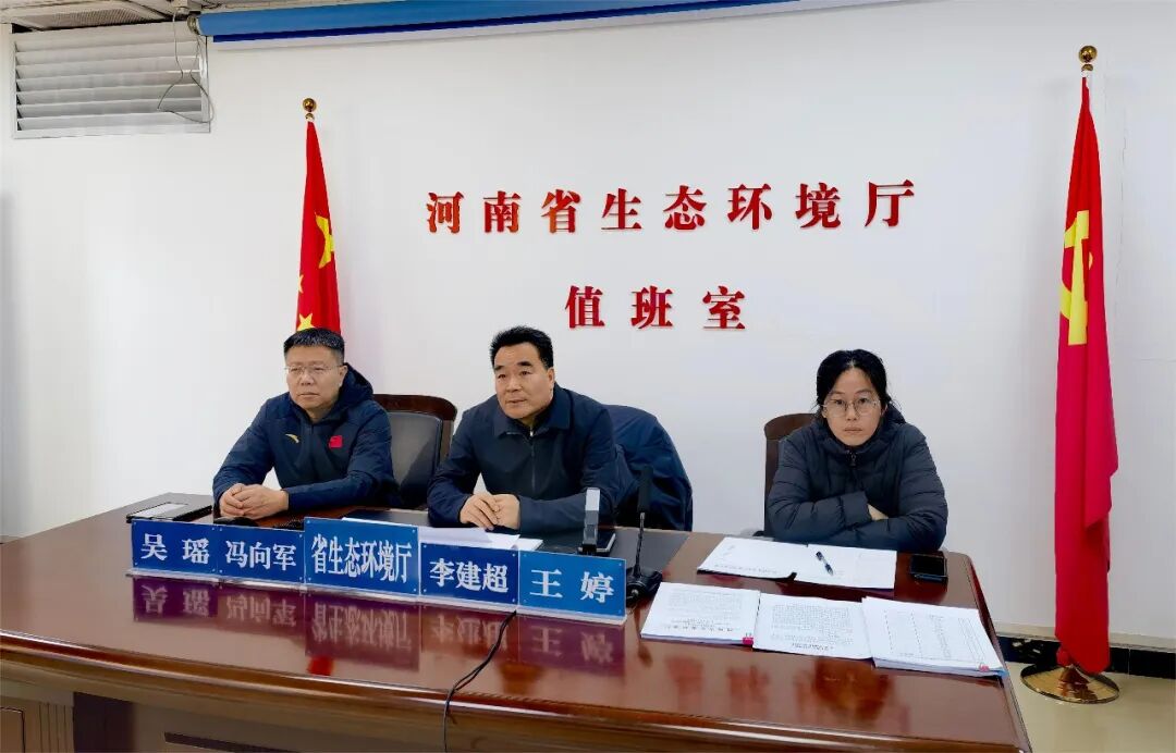 李建超看望慰问春节期间坚守岗位的干部职工