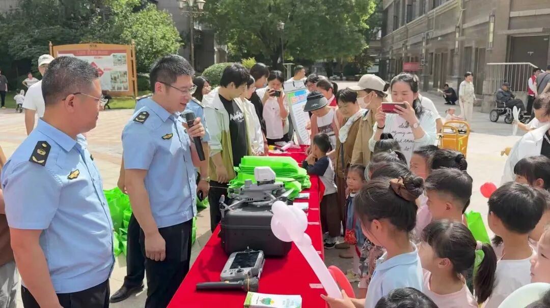 美丽中国宣传周︱环保宣传“零距离” 绿色发展入人心 美丽中国宣传周︱环保宣传“零距离” 绿色发展入人心