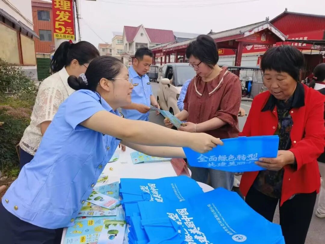 美丽中国宣传周︱环保宣传“零距离” 绿色发展入人心 美丽中国宣传周︱环保宣传“零距离” 绿色发展入人心