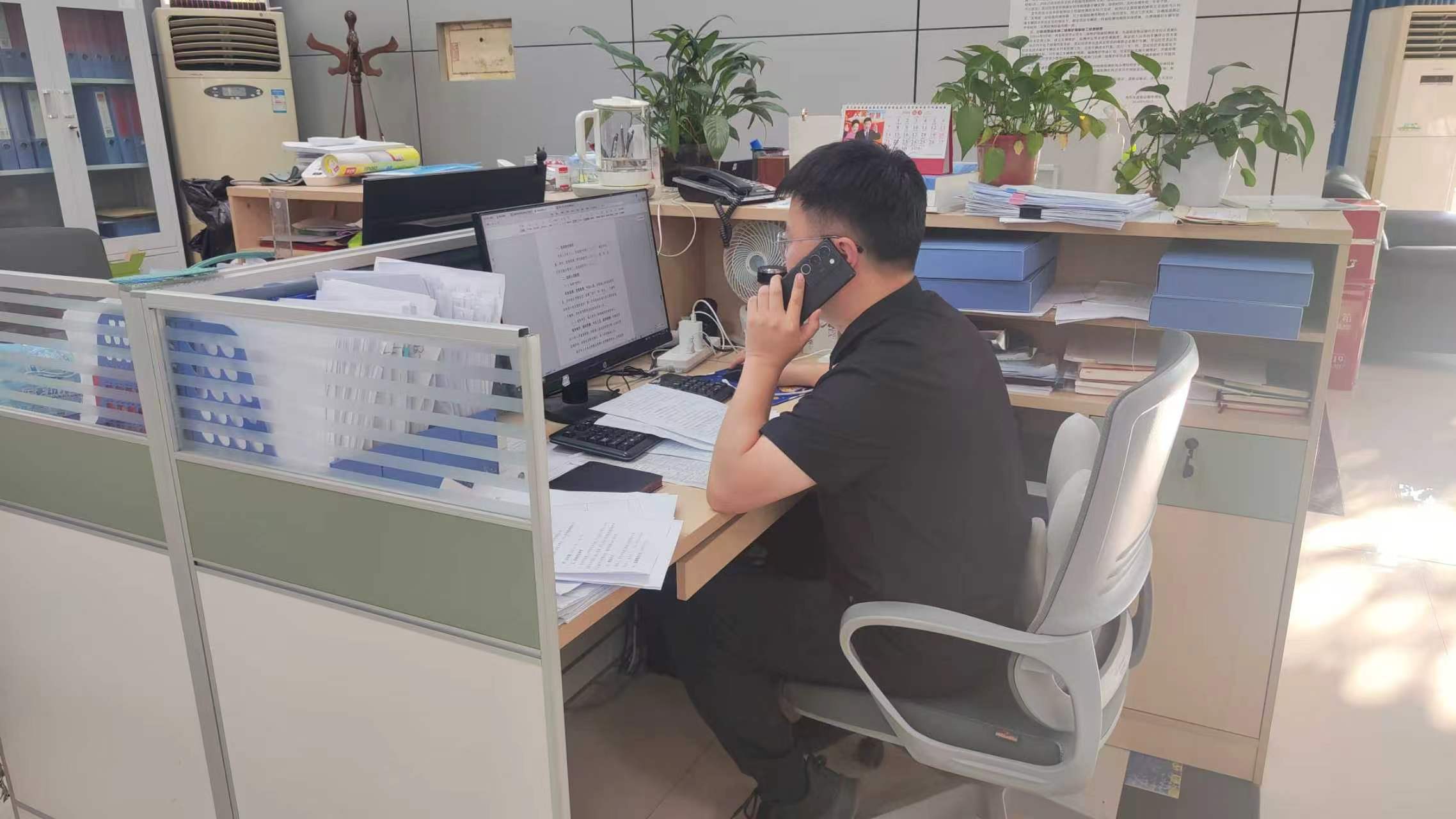 焦作市交通运输局对在建公路项目施工驻地开展汛期电话抽查,压实项目工地防汛责任