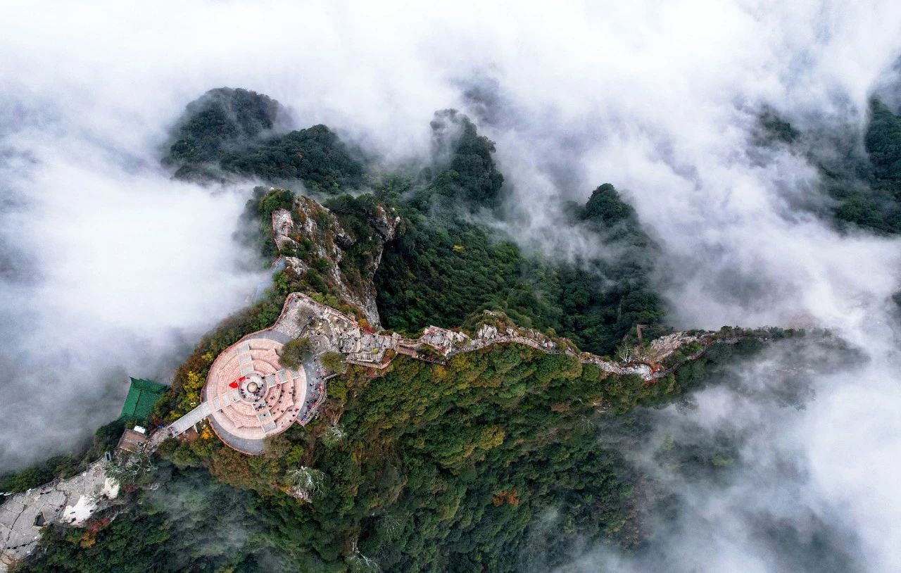 全国罕见奇观，竟在神农山！