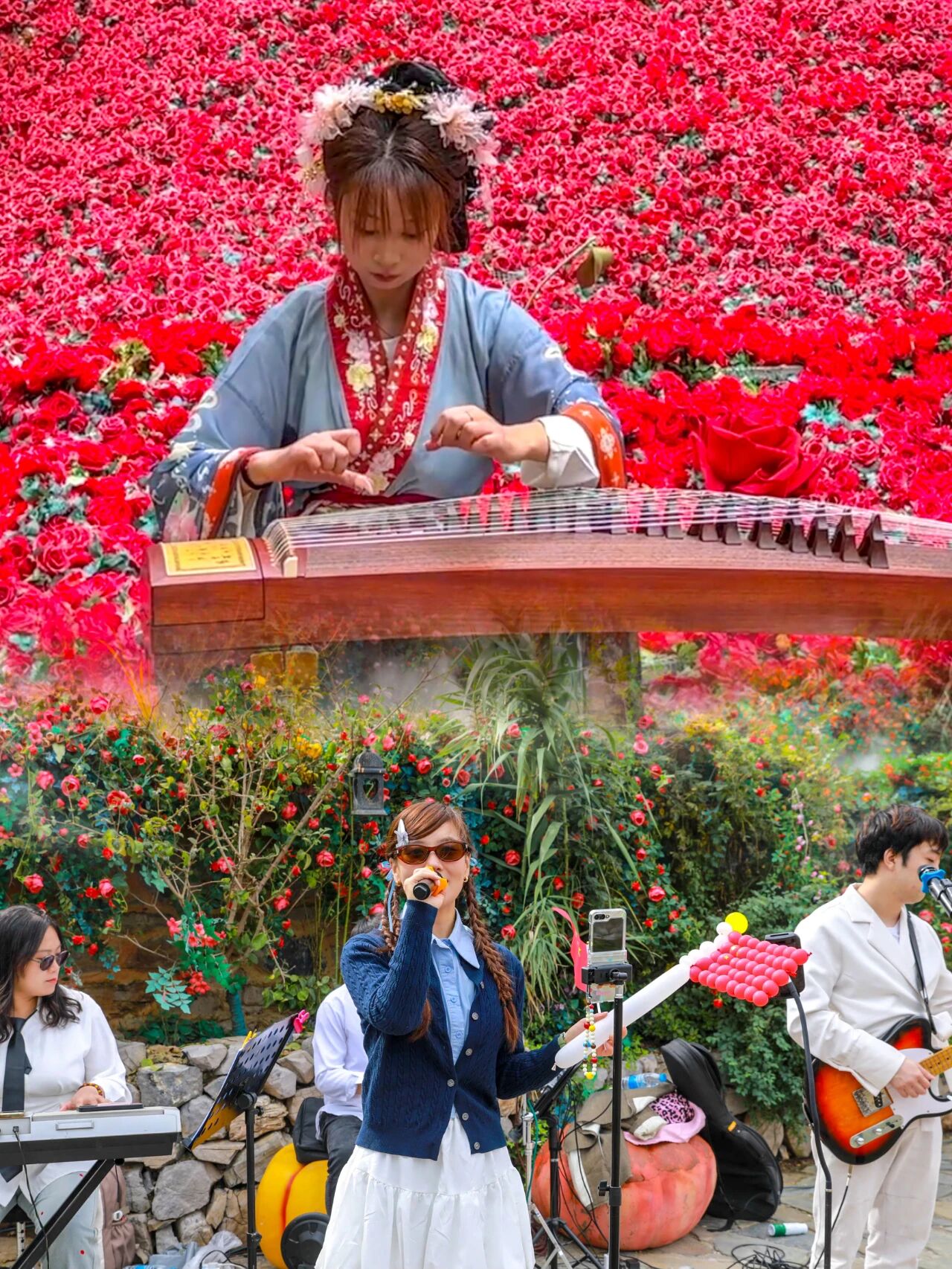 “双节”青龙峡上演红色浪漫！玫瑰花海前喷火，红成一片！