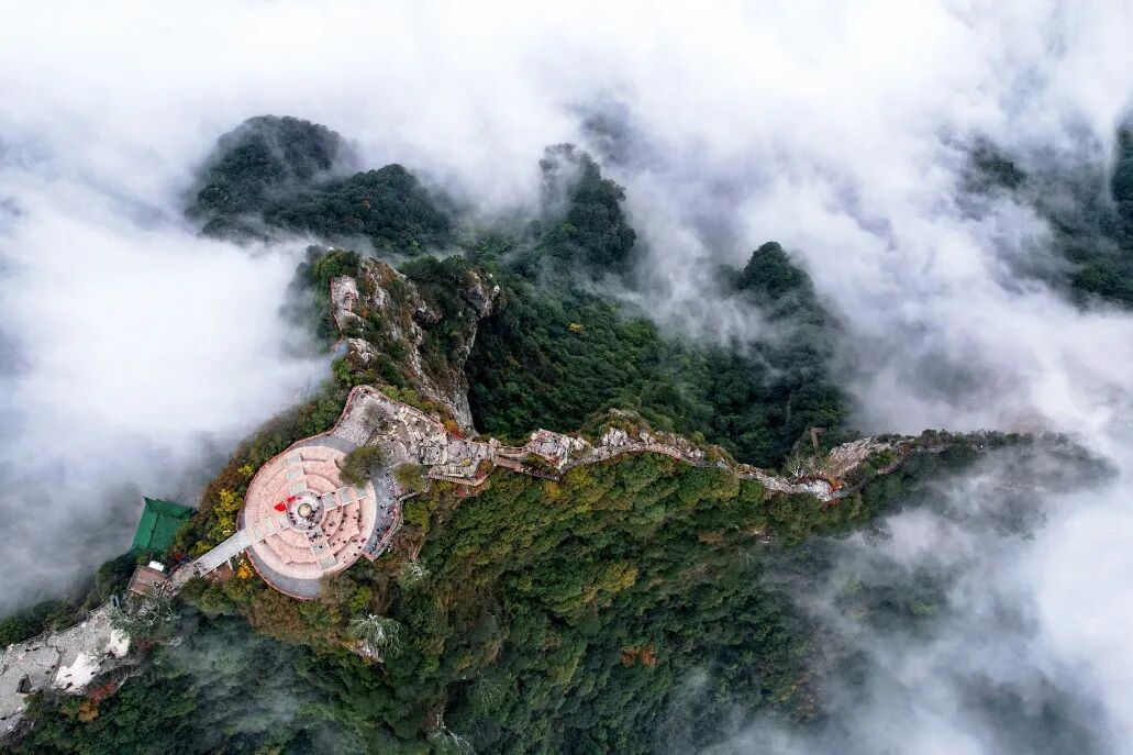 神农山重阳节优惠5天！60岁以上免门票、免往返索道，陪同人员免门票！