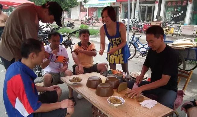 在焦作,品一碗绿豆研磨的鲜香,爽口爽心! 在焦作,品一碗绿豆研磨的鲜香,爽口爽心!