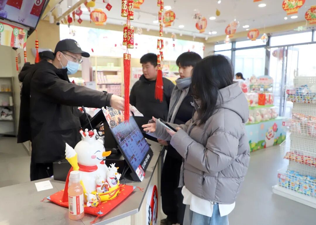 周末来温县“雪王市集”玩呀！