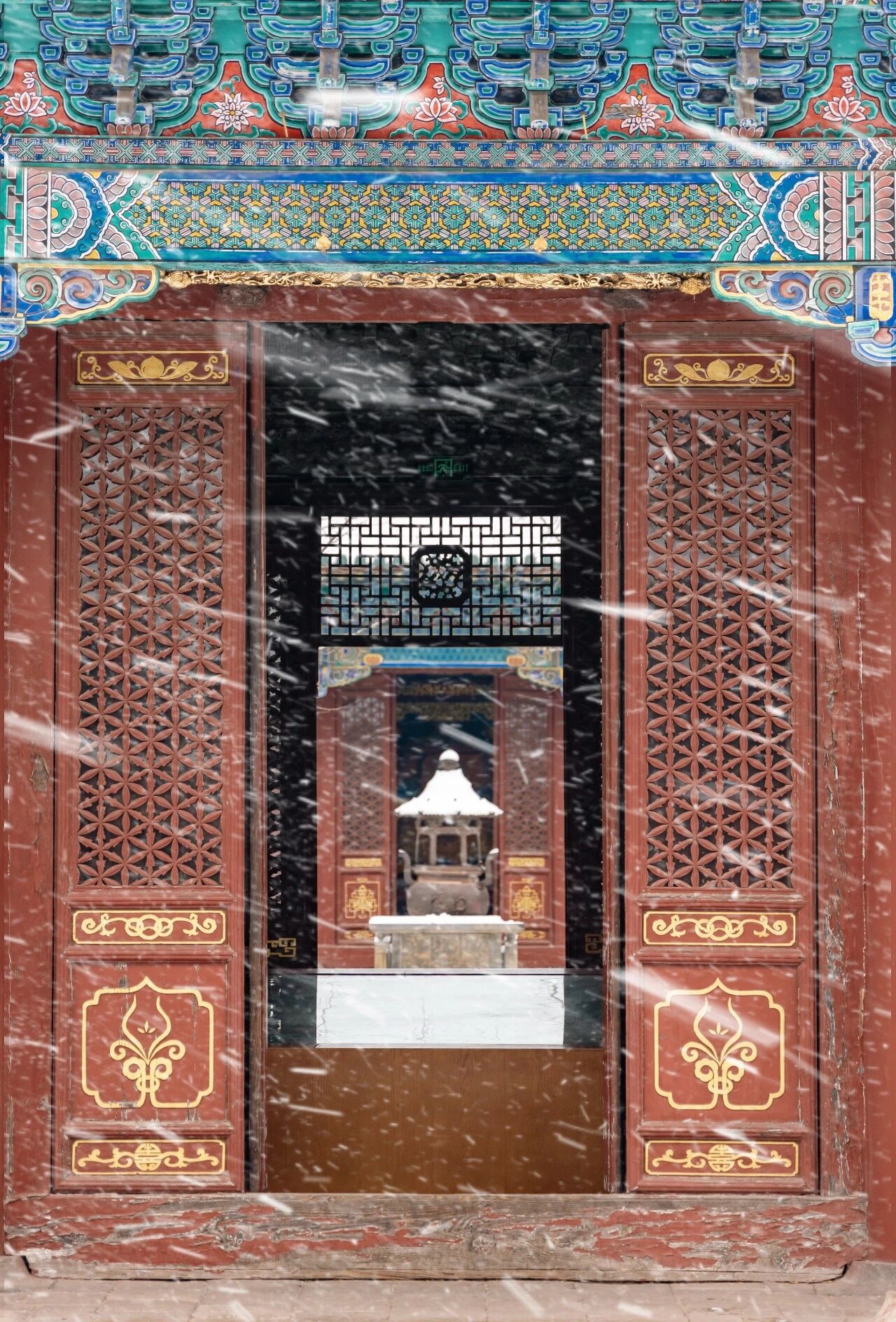 绝美!来焦作嘉应观!看一场“故宫”的红墙白雪!