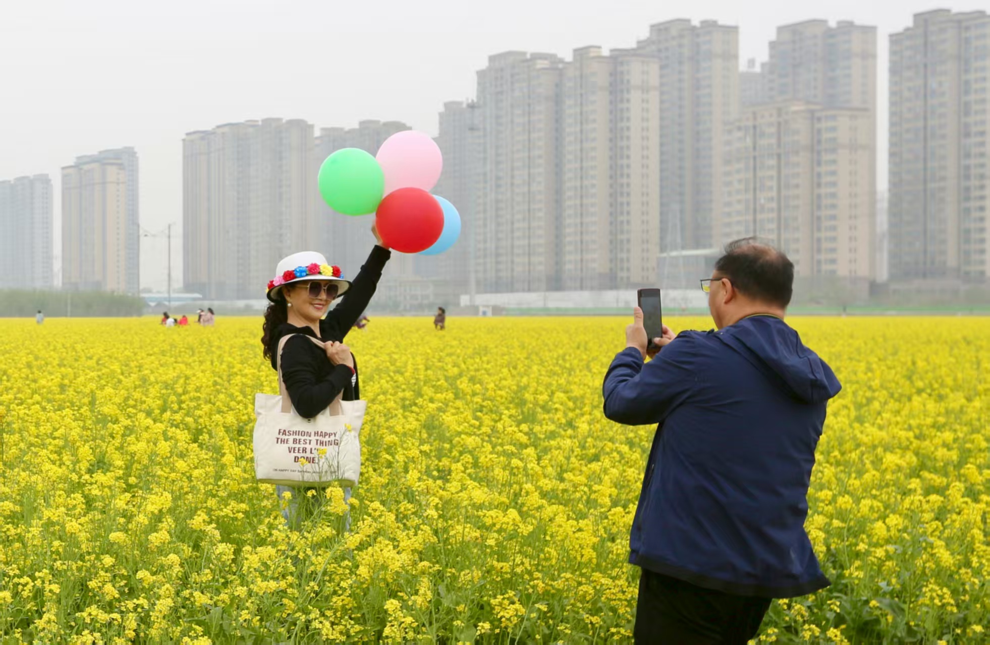 就在咱家门口！300亩油菜花含苞待放！