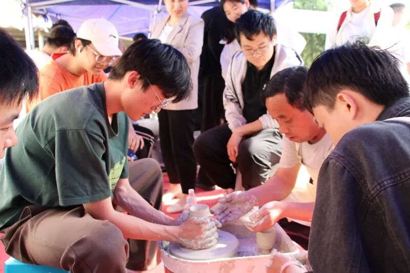 露营、研学、放风筝……来这里还原春天的样子! 露营、研学、放风筝……来这里还原春天的样子!