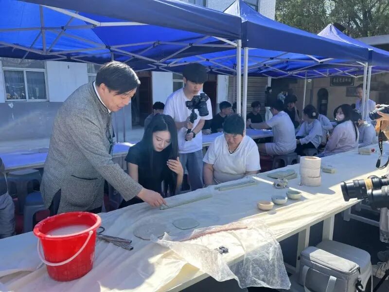 露营、研学、放风筝……来这里还原春天的样子! 露营、研学、放风筝……来这里还原春天的样子!