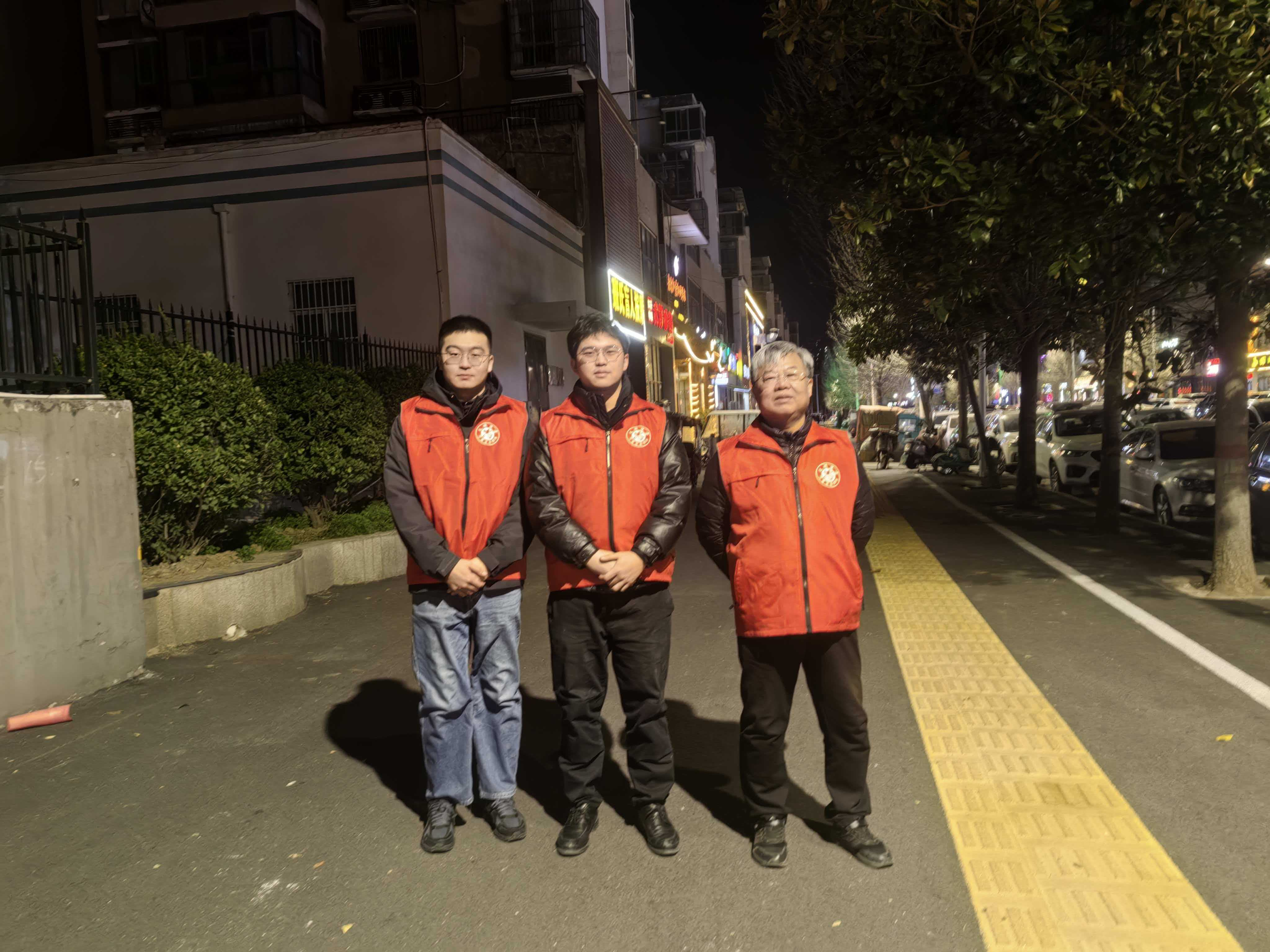 文明祭祀树新风 夜间值守暖人心   市文广旅局开展文明祭祀宣传引导活动