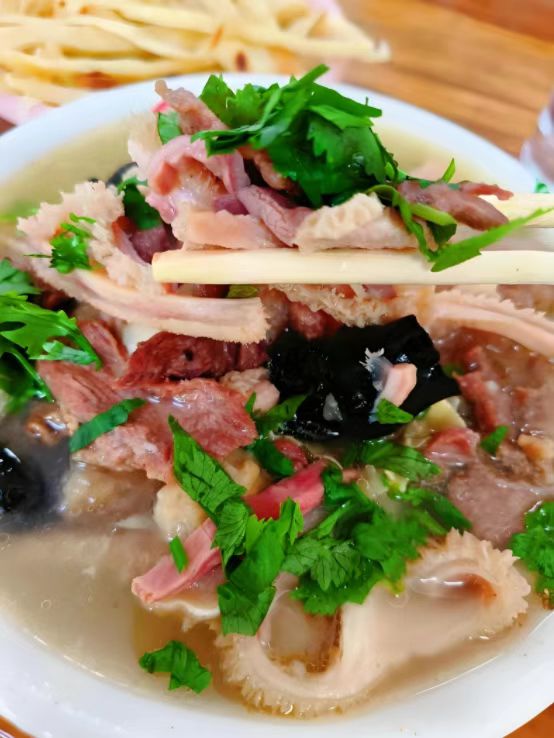 跟着全省篮球联赛游焦作！全攻略来啦！