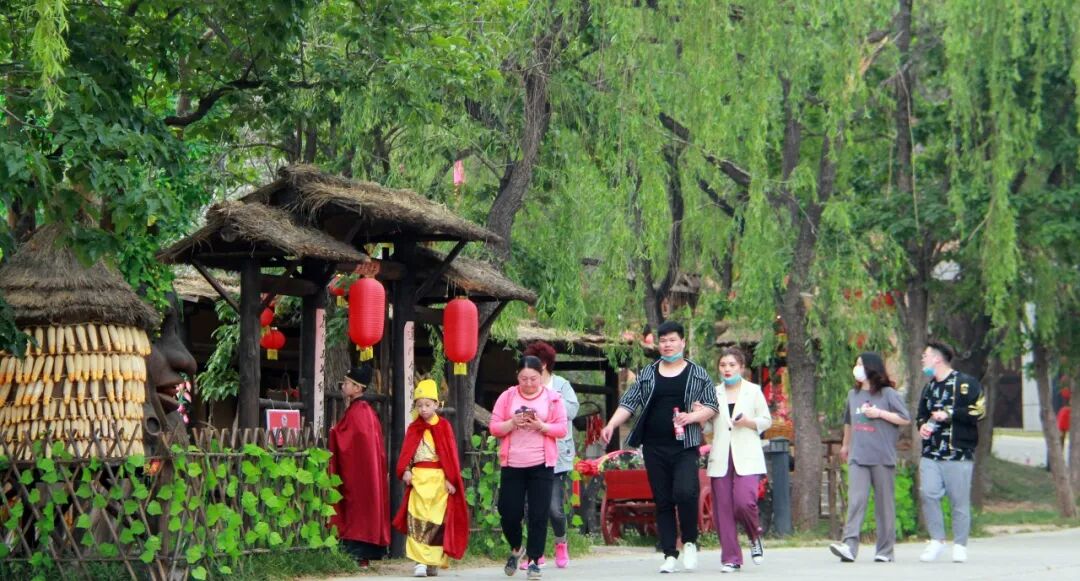 周末带着妈妈来这里！免门票、免费送康乃馨！