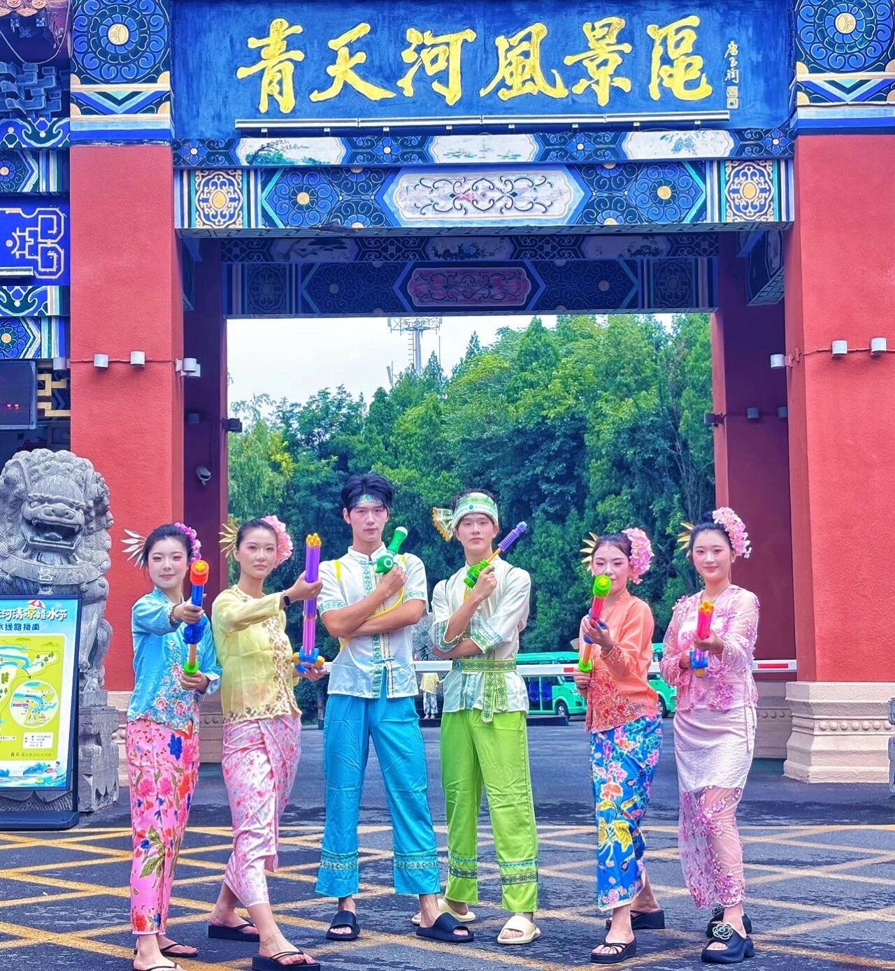 青天河出攻略！游客深度享受嬉水季！