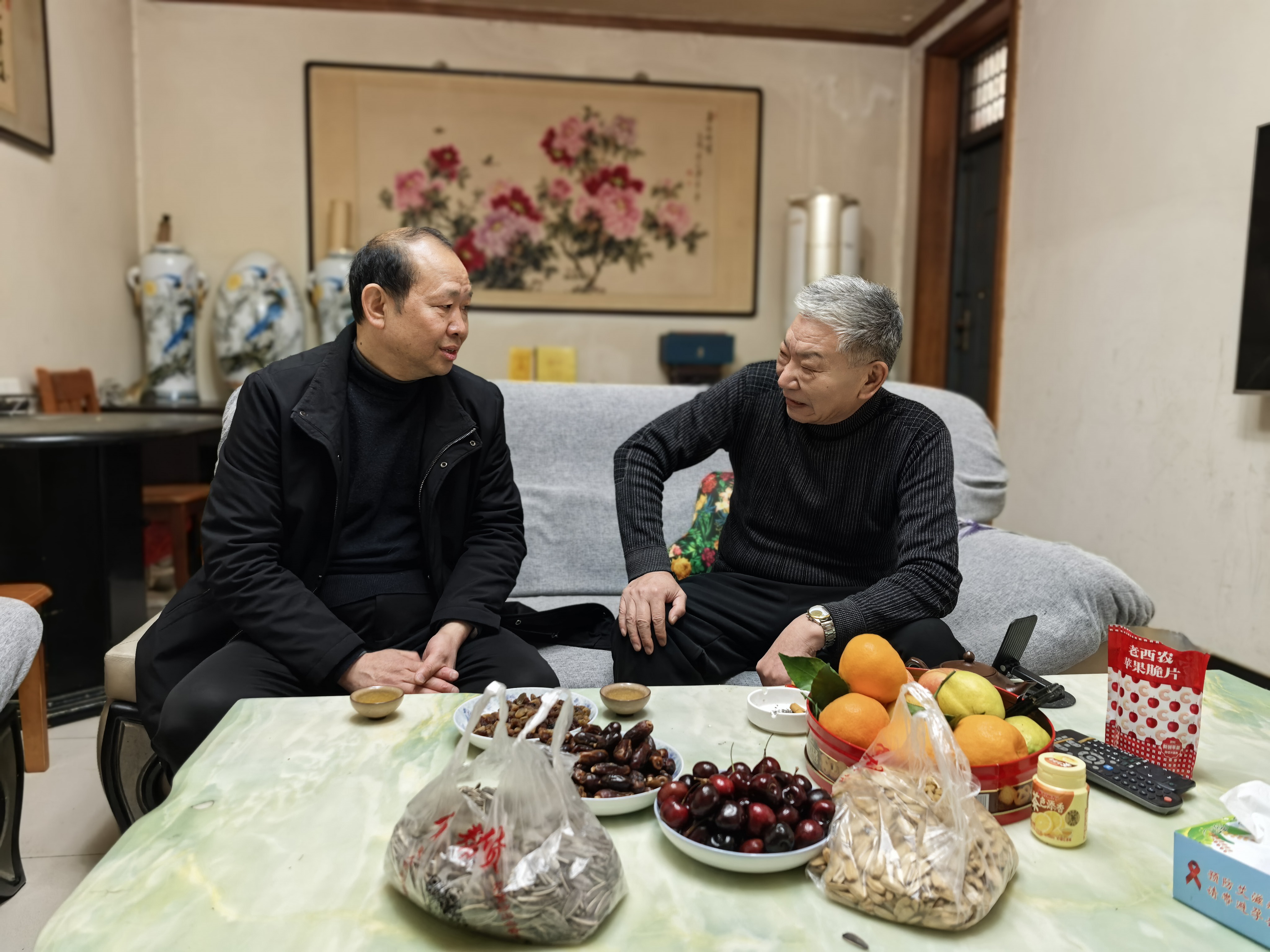 焦作市国动办开展春节前走访慰问退休老干部活动