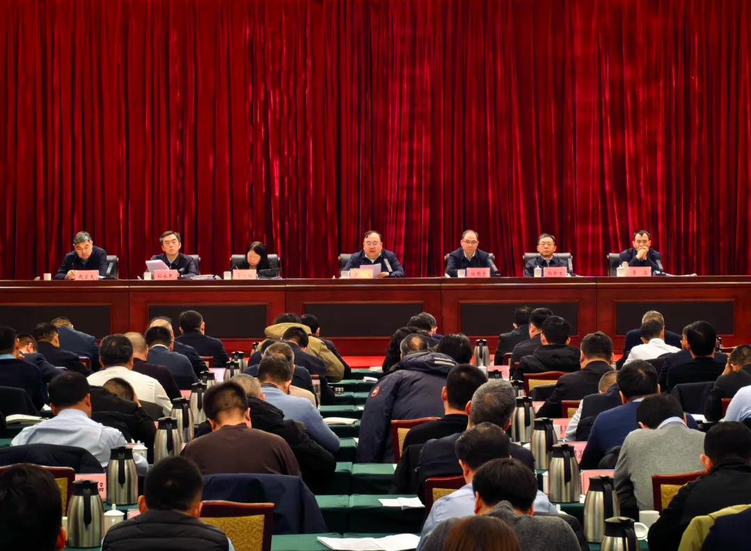 奋战“十五五” 决胜开局年 全省工业和信息化工作会议在郑州召开