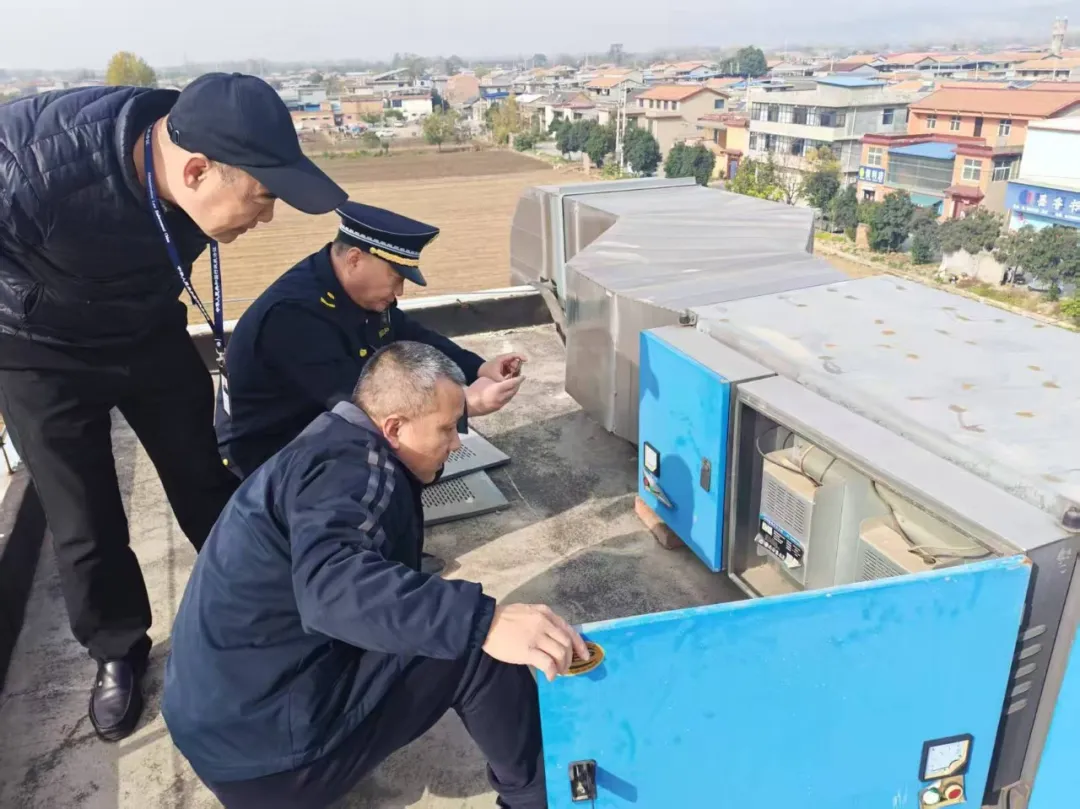焦作“七查看+在线智管”双管齐下，让烟火气清新又文明