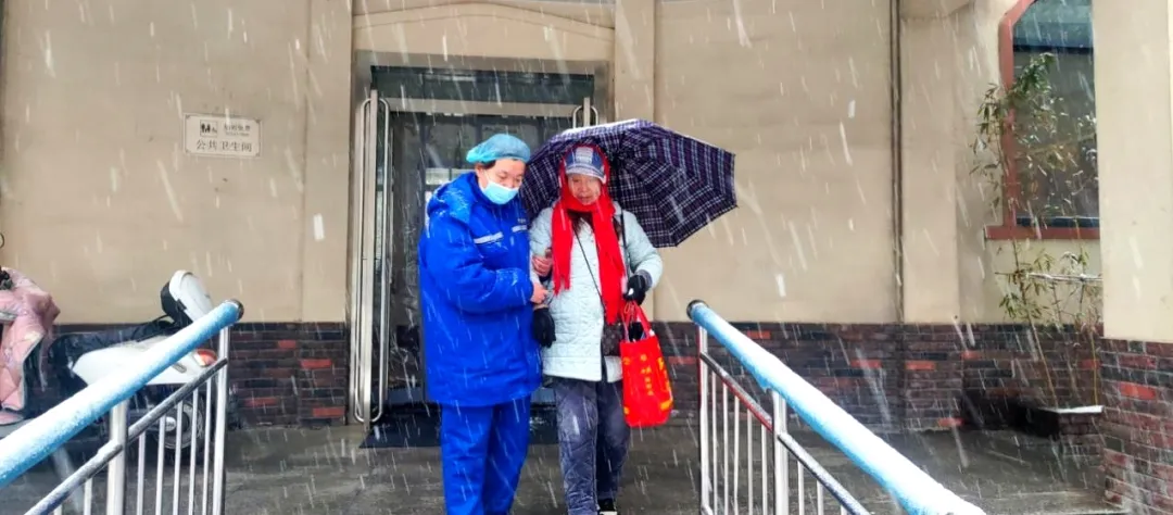 匠心擦亮“洁净底色”焦作环卫“绣”出民生幸福答卷