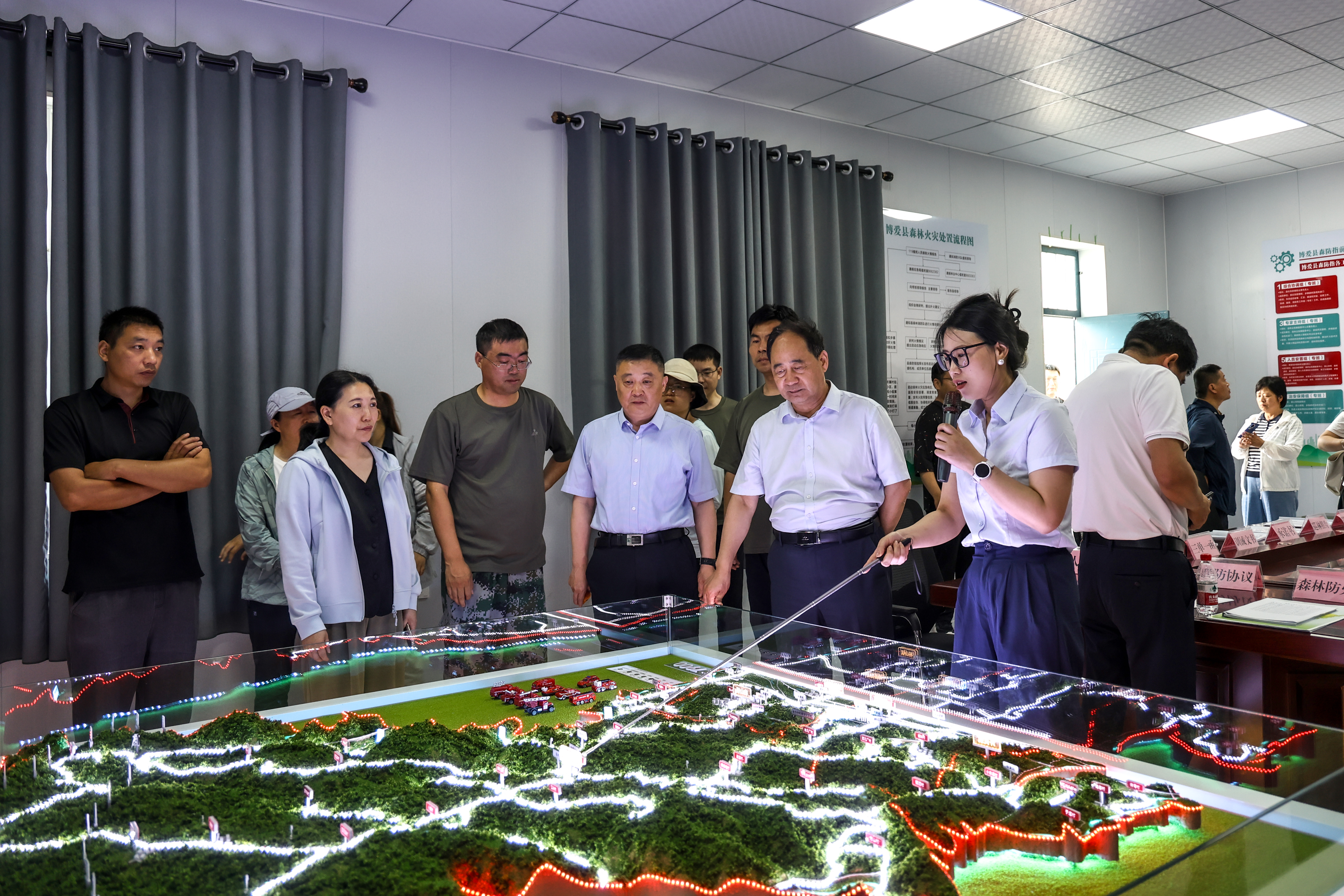 我市召开林长制工作现场推进会 我市召开林长制工作现场推进会