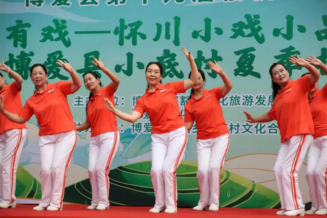 樱桃红了!博爱县第十九届樱桃市集暨小底村夏季村晚今日开幕 樱桃红了!博爱县第十九届樱桃市集暨小底村夏季村晚今日开幕