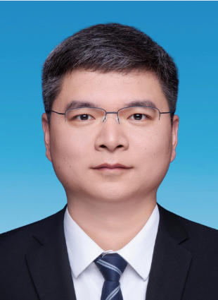 常  磊