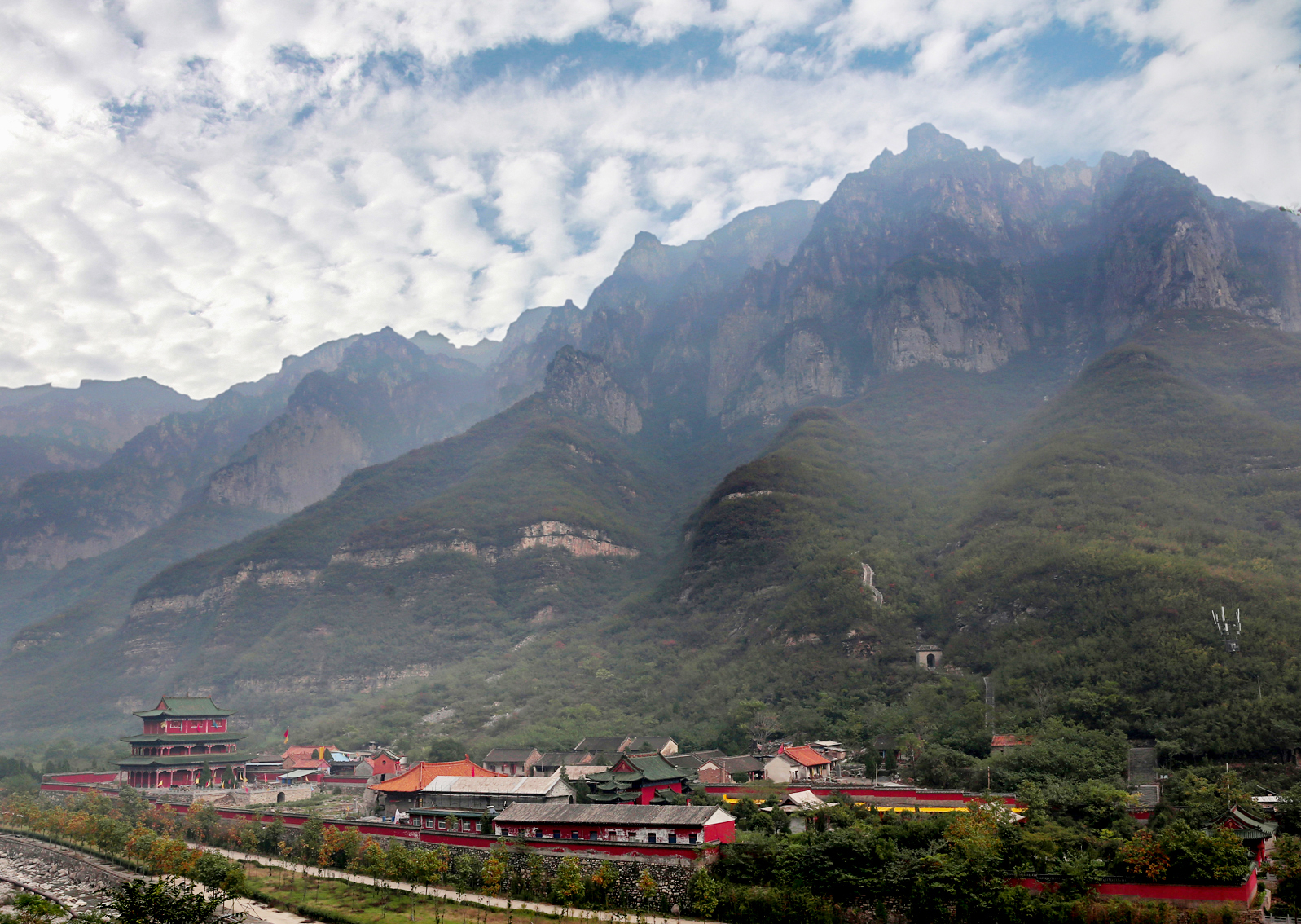 神农山古建群.JPG